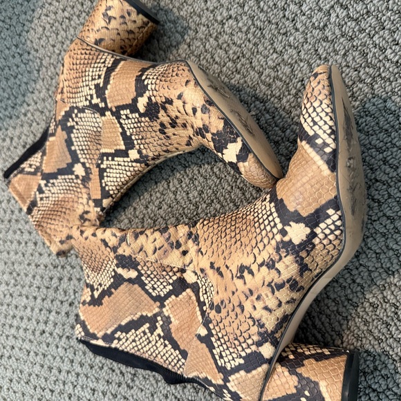 Zara python booties size 39 - Picture 6 of 6